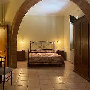 affittacamere-la-torre-di-montalcino.it-tuscanyhotel.com/